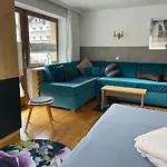 Rieser - Im Herzen Von - Sonniger Balkon - 3 Schlafzimmer * מאיירהופן
