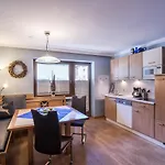 Rieser - Im Herzen Von - Sonniger Balkon - 3 Schlafzimmer * מאיירהופן