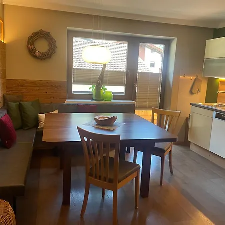 Rieser - Im Herzen Von - Sonniger Balkon - 3 Schlafzimmer * Mayrhofen