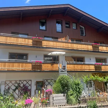 Rieser - Im Herzen Von - Sonniger Balkon - 3 Schlafzimmer Apartman Mayrhofen