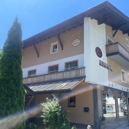 Apartman Rieser - Im Herzen Von - Sonniger Balkon - 3 Schlafzimmer Mayrhofen
