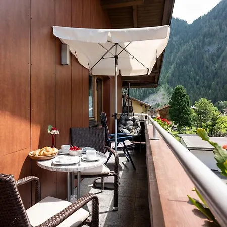 Apartament Rieser - Im Herzen Von - Sonniger Balkon - 3 Schlafzimmer Mayrhofen